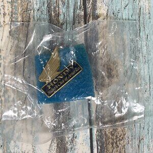 Vintage HONDA Motorcycle Rider's Club of America Gold Hat Lapel Pin NEW